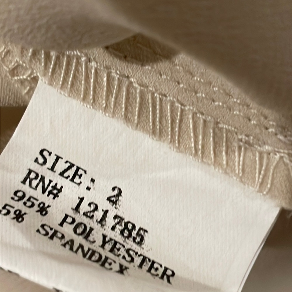 Surrealist Ruffle Front Blouse - Picture 10 of 11
